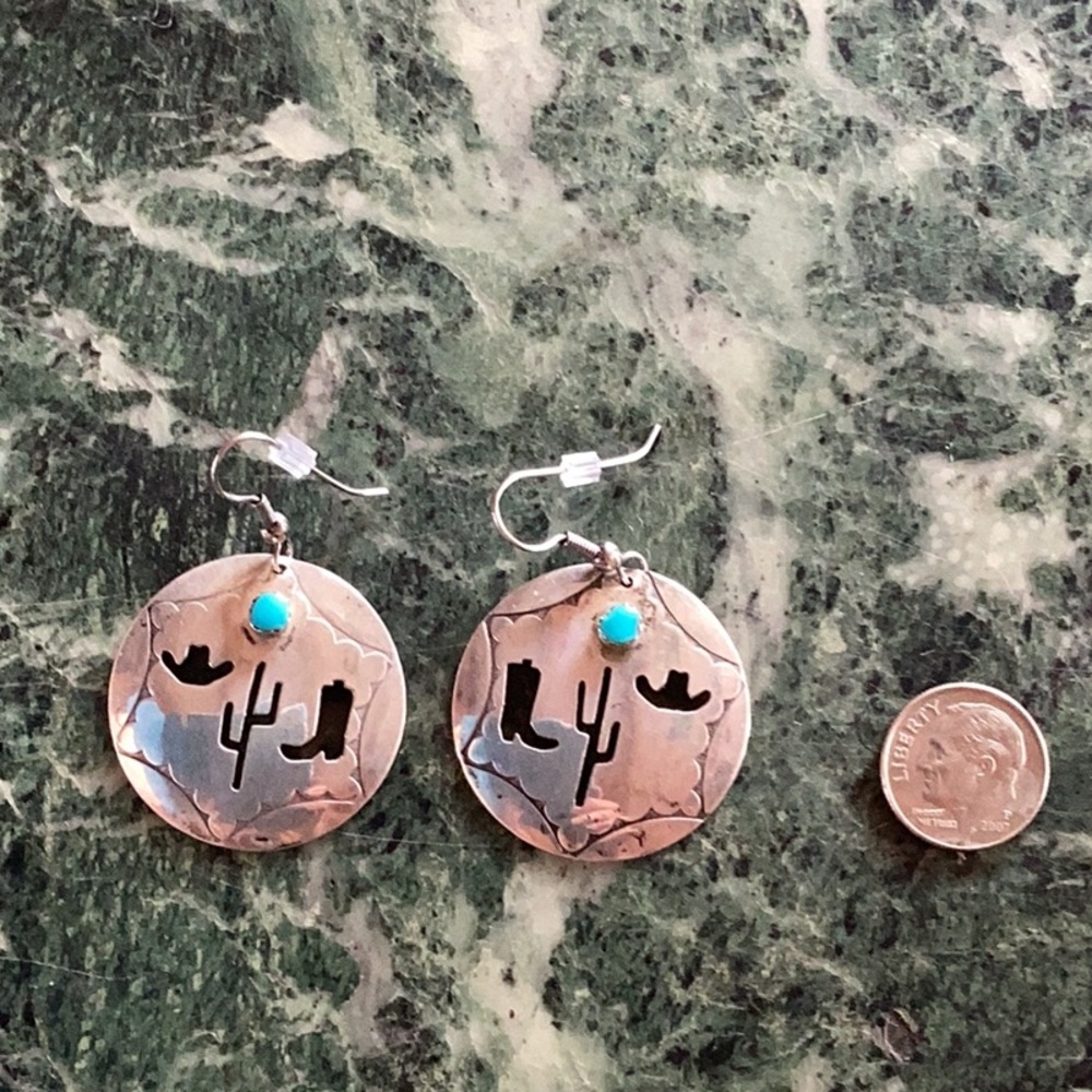 Earrings Large Southwestern design
Native American made
Sterling Silver